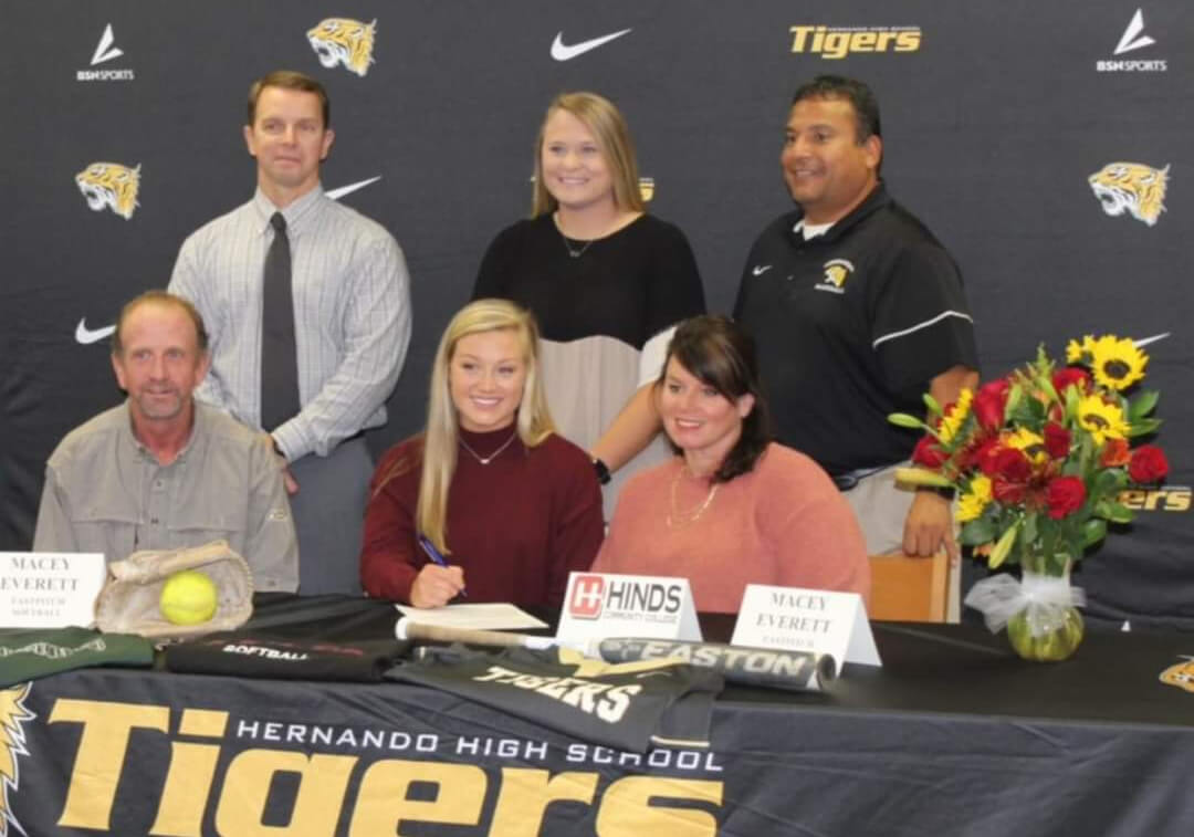 Everett to play softball at Hinds Community College