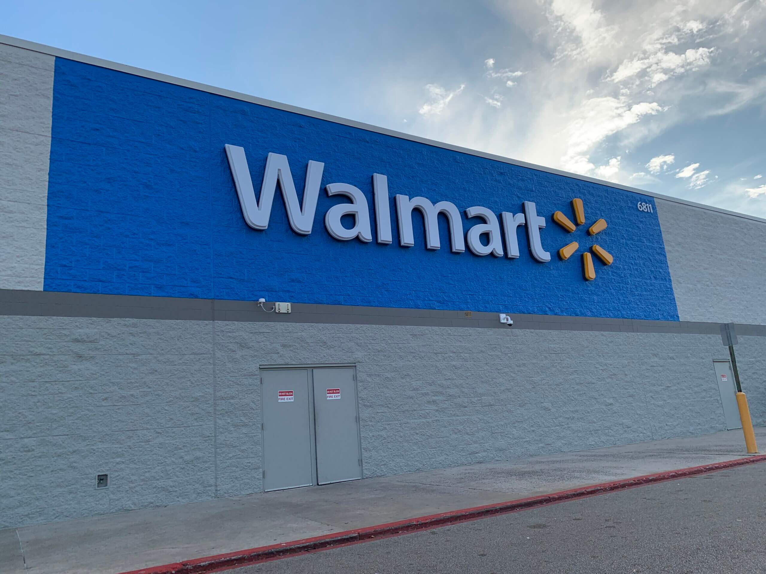 Southaven Walmart robbed Thursday morning