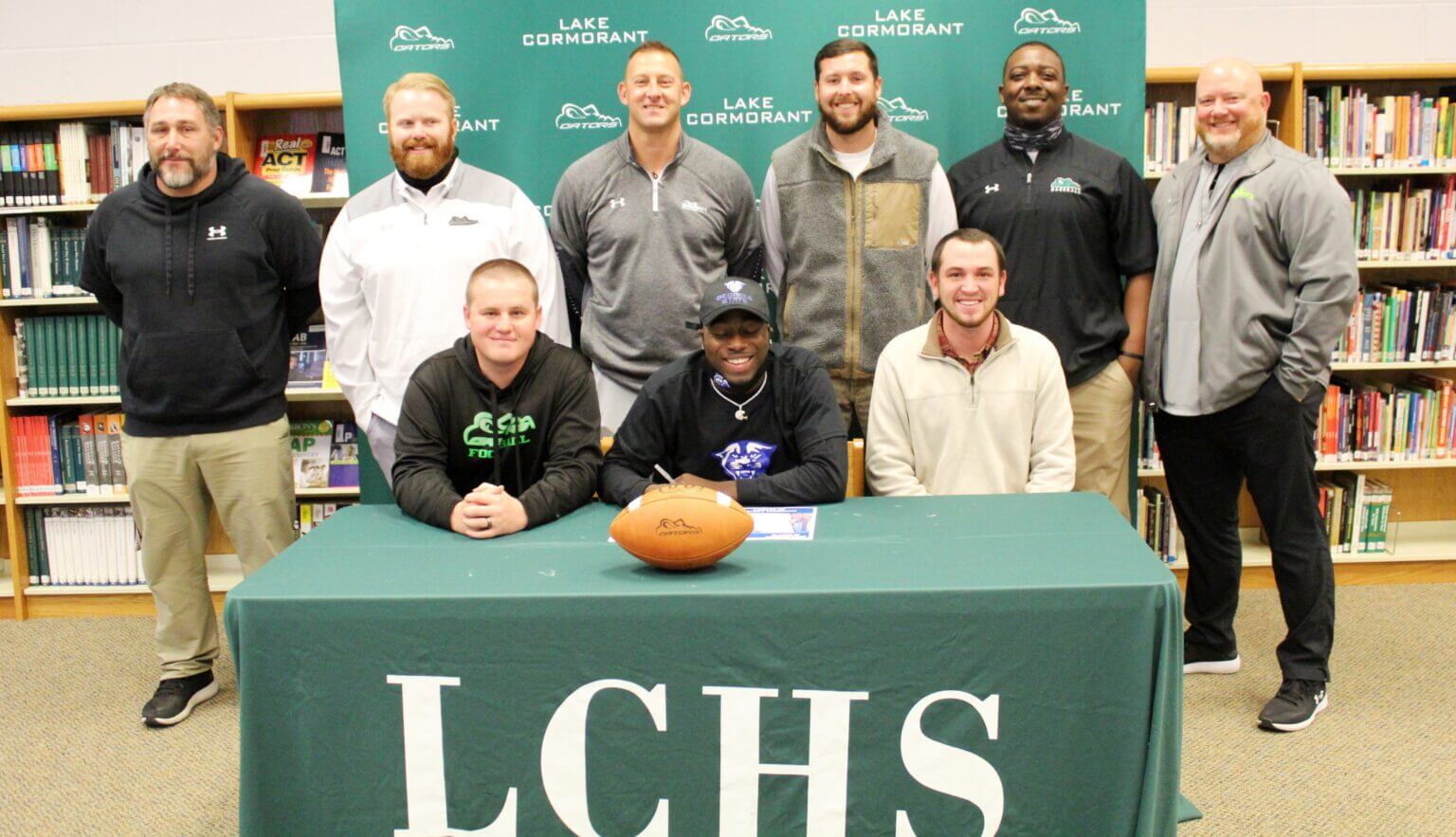 Four DeSoto County football players sign for college DeSoto County News