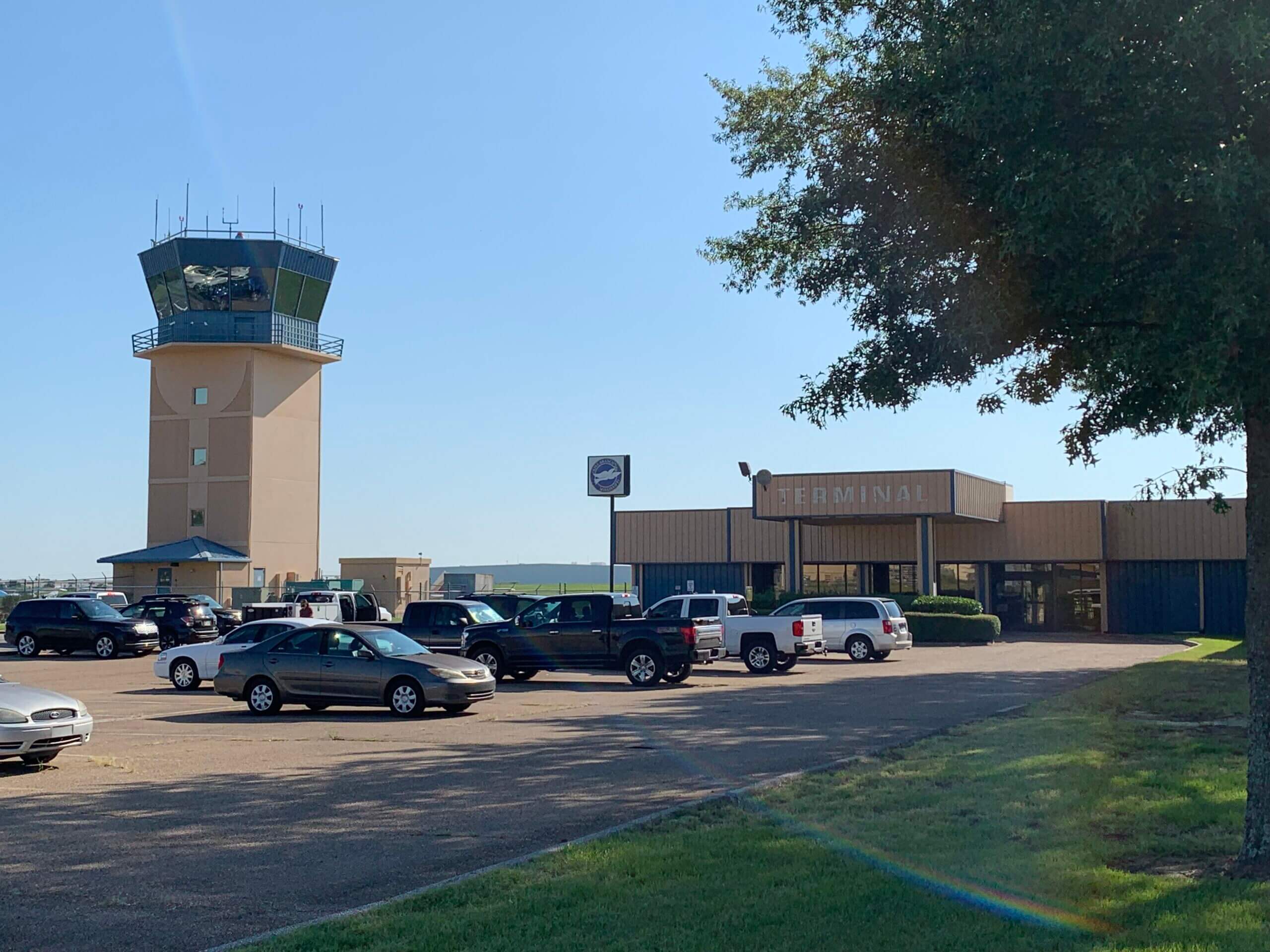 Olive Branch airport