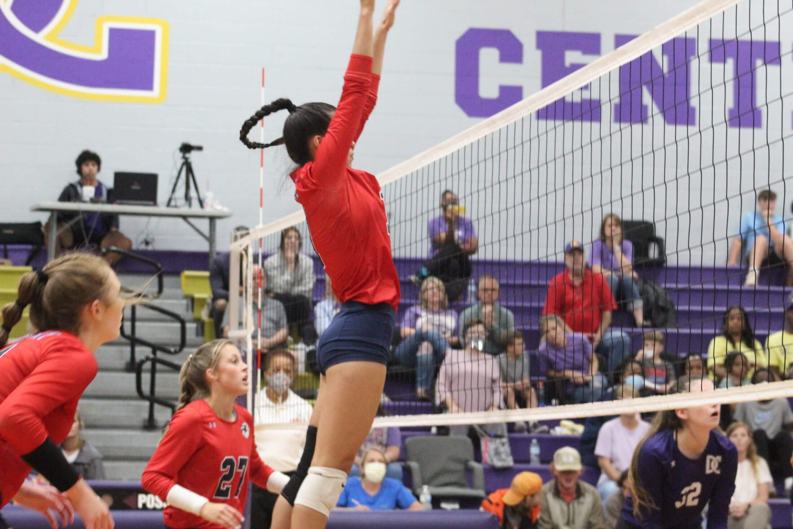 Lady Jags stop Lewisburg volleyball
