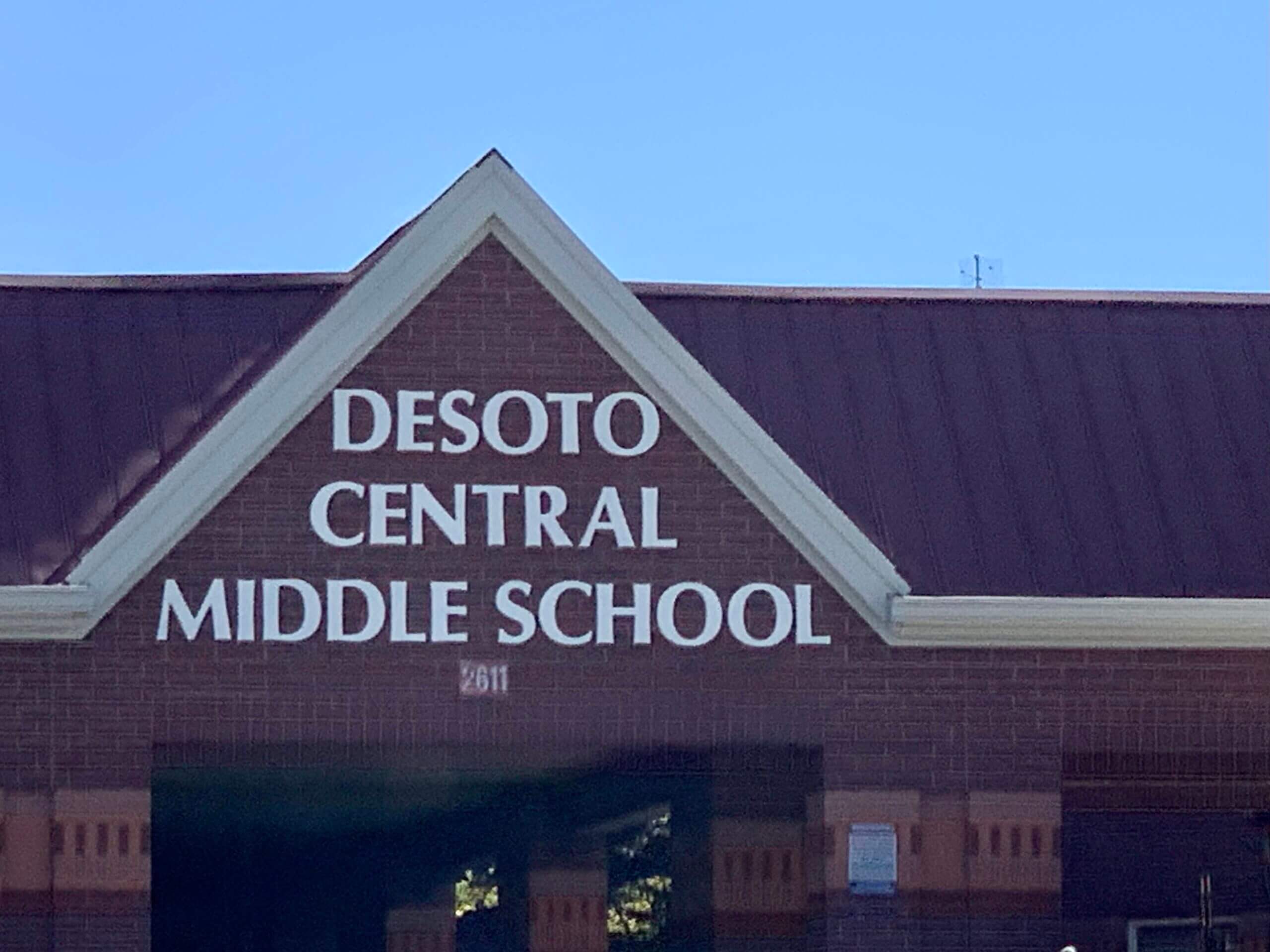 Middle school student in trouble after making possible threats