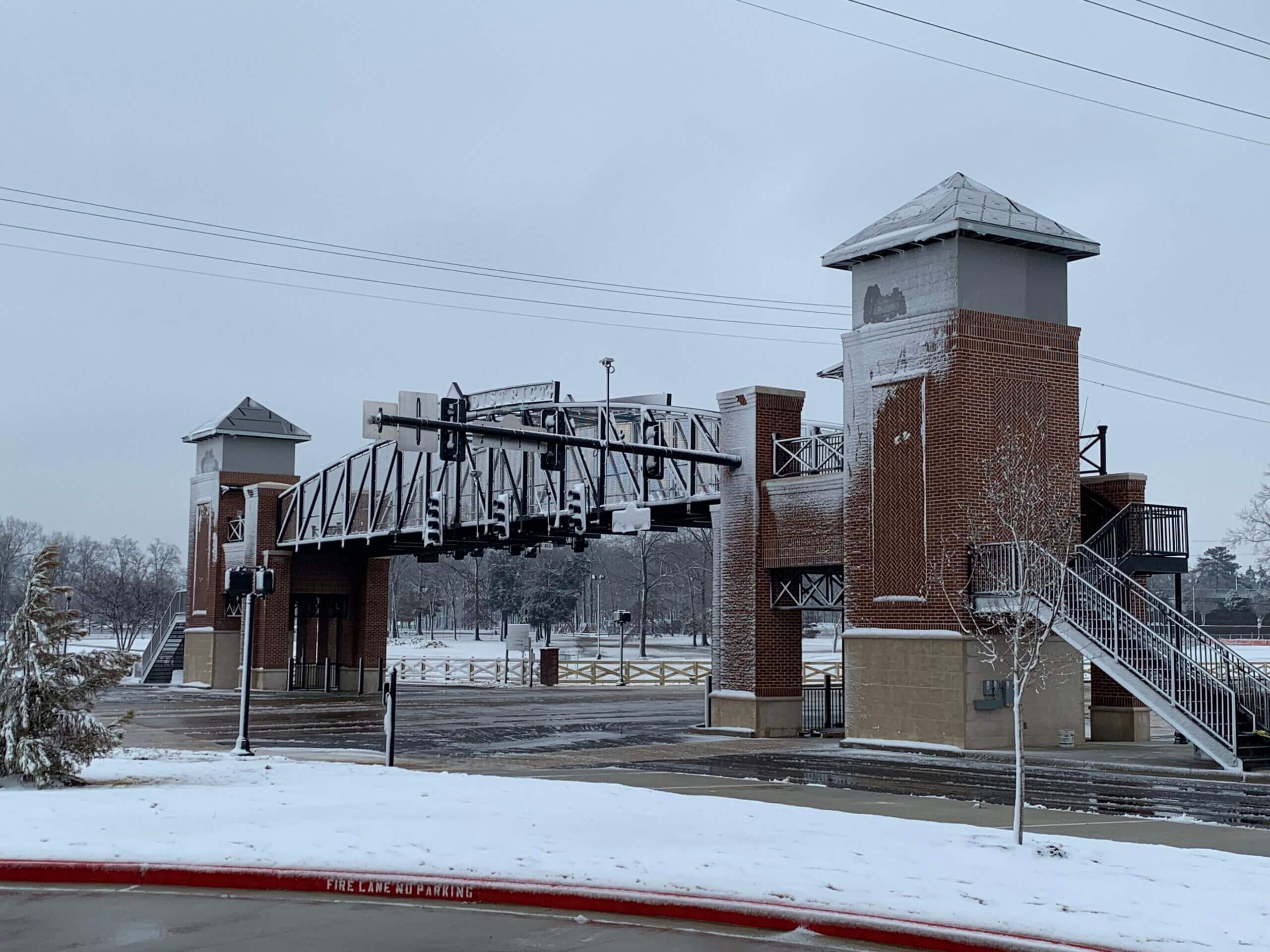 May Blvd. bridge in Southaven