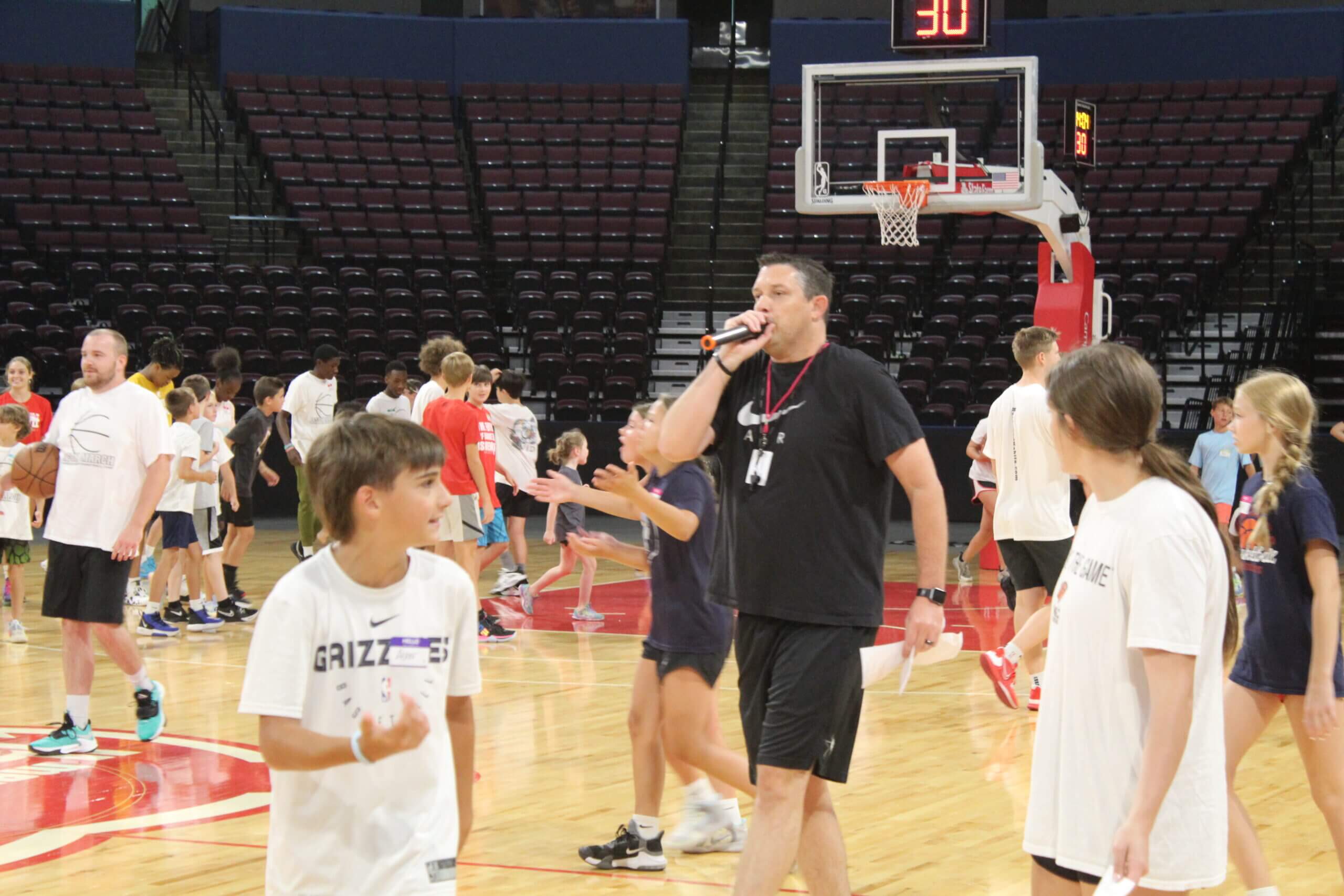 Hustle coach brings Hardwood Habits to kids