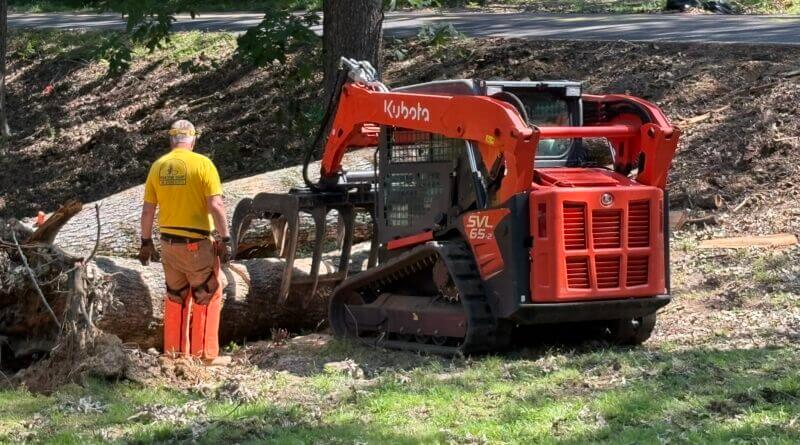 Mississippi Baptist Disaster Relief aids storm cleanup