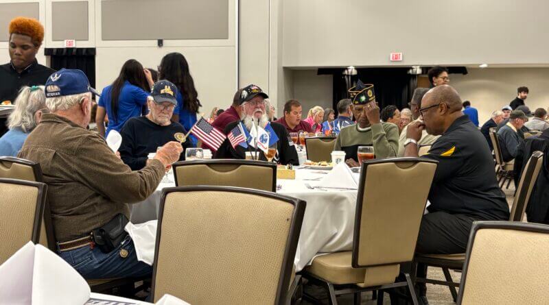 Horn Lake honors veterans, Bibbee highlights unity and peace