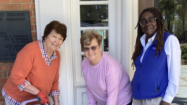 Garden Club members refurbish planters at Welcome Center