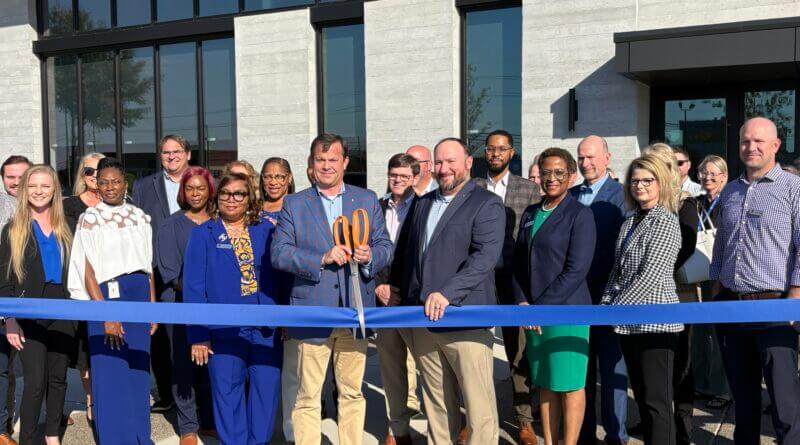 Renasant Bank Opens Rebuilt Southaven Facility
