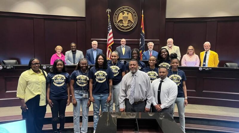 Olive Branch mayor, aldermen honor girls’ 6A state champions Ken Adams, Olive Branch Mayor and the Board of Aldermen recognized the Olive Branch Girls Basketball