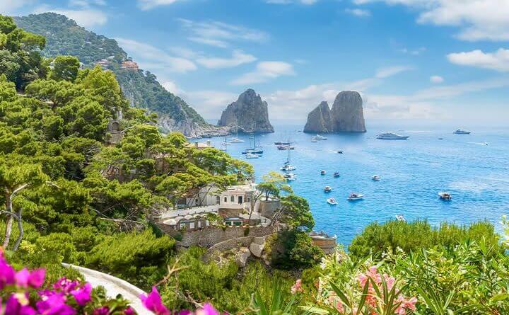 Travel agency promotes Capri as must-see Mediterranean destination Capri, Italy, makes you forget the rest of the world exists!