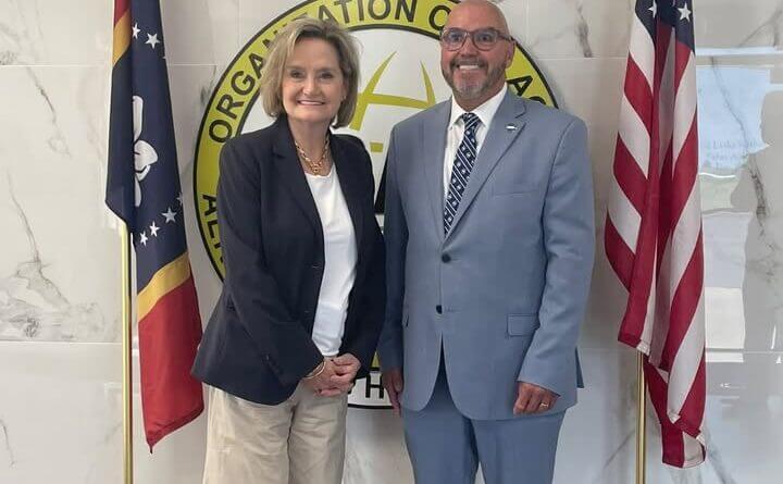 Sen. Hyde-Smith visits Olive Branch airport to discuss growth, economic role Photos from City of Olive Branch - Government's post