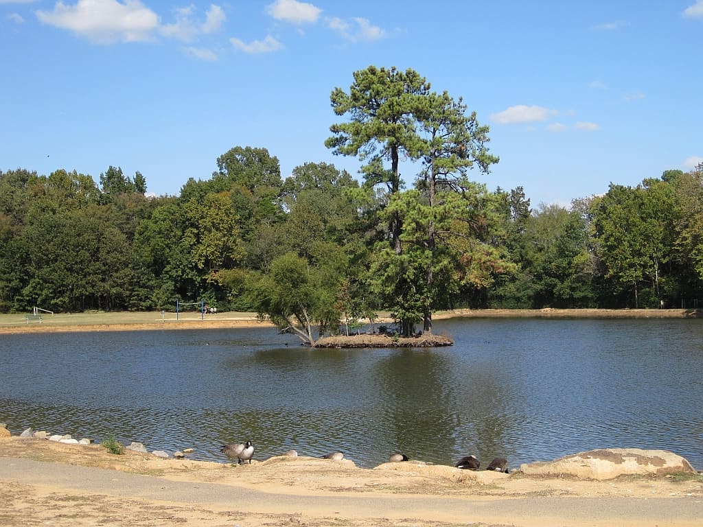 Sunny blue sky over the lake at Olive Branch City Park as DeSoto County heat returns